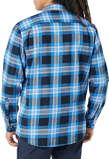Men Regular Fit Long Sleeve Two Pocket Flannel Shirt - Image 3
